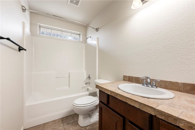 4181 W Mahogany Drive, Fayetteville, AR 72704