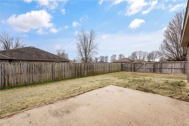 4181 W Mahogany Drive, Fayetteville, AR 72704