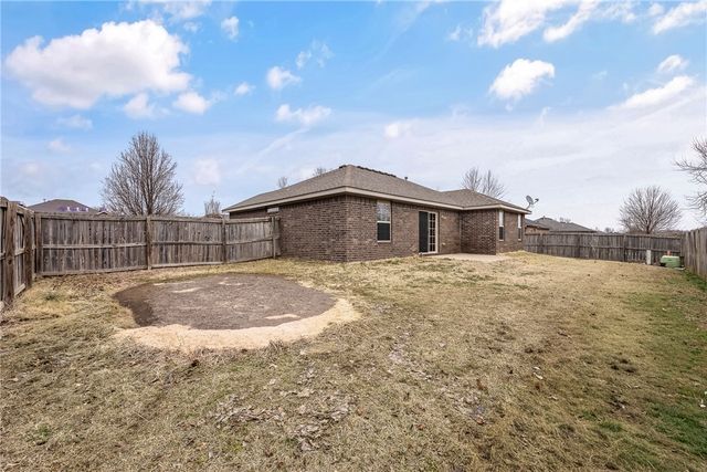 4181 W Mahogany Drive, Fayetteville, AR 72704