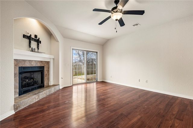 4181 W Mahogany Drive, Fayetteville, AR 72704