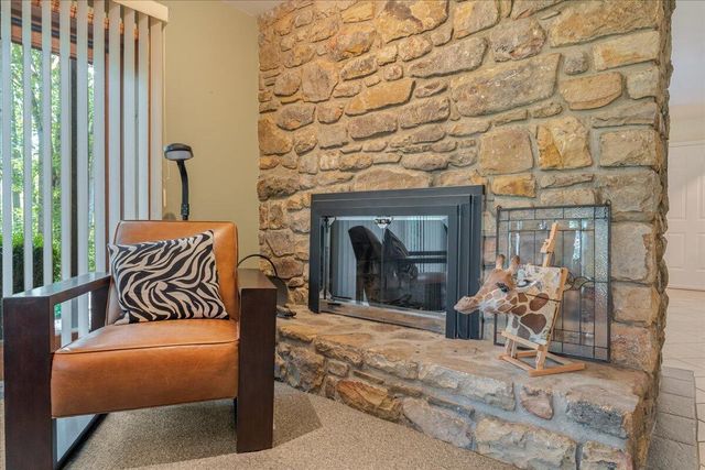 7126 Pine Needle DR, Boones Mill, VA 24065