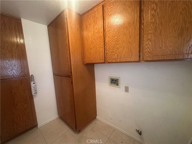 9239 Joshua, Apple Valley, CA 92308