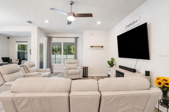5285 TWINFLOWER LANE, Sarasota, FL 34233