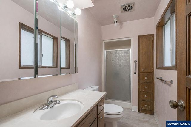 1470 Aerial Wy SE, Salem, OR 97302