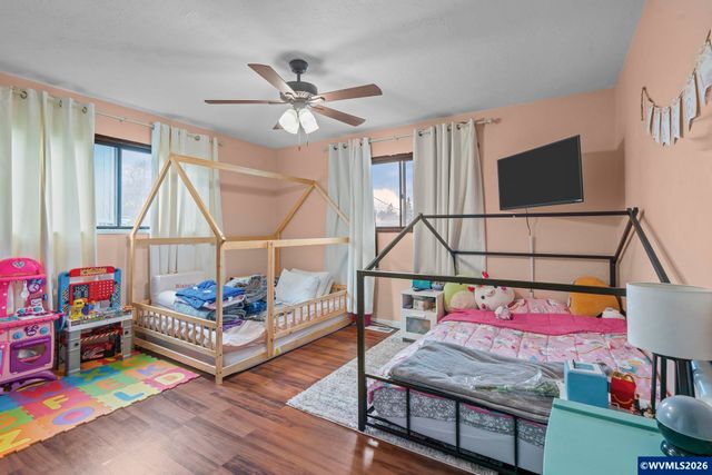 1470 Aerial Wy SE, Salem, OR 97302