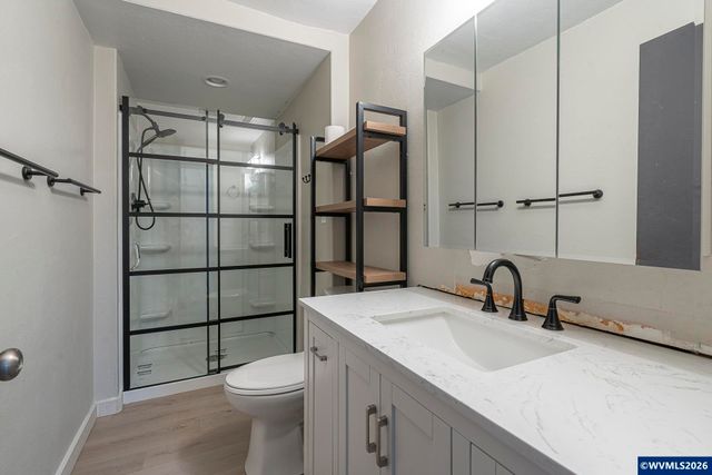 1470 Aerial Wy SE, Salem, OR 97302