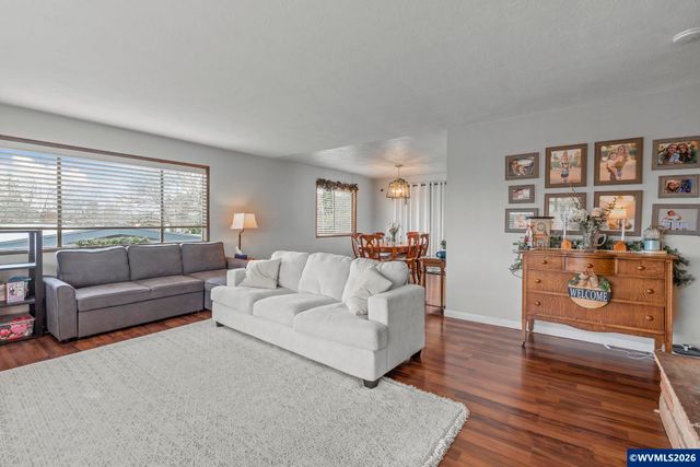 1470 Aerial Wy SE, Salem, OR 97302