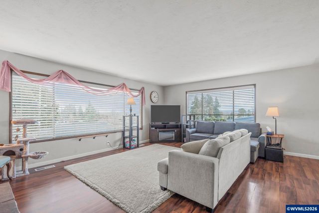 1470 Aerial Wy SE, Salem, OR 97302