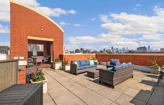 2700 N Halsted Street PH8, Chicago, IL 60614