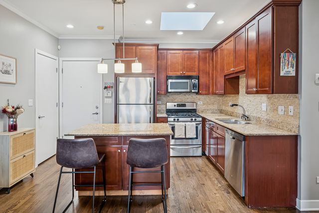 2700 N Halsted Street PH8, Chicago, IL 60614