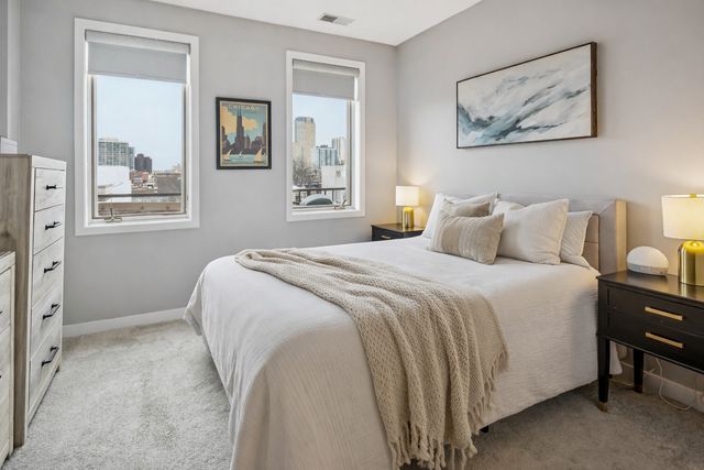 2700 N Halsted Street PH8, Chicago, IL 60614