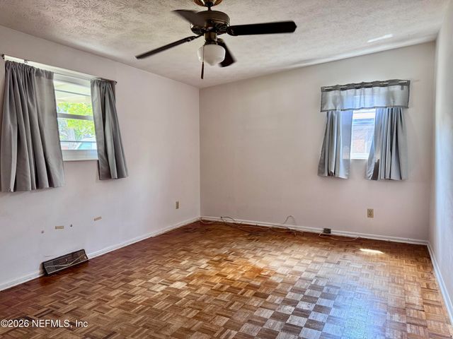 5527 MAXINE Drive, Jacksonville, FL 32277