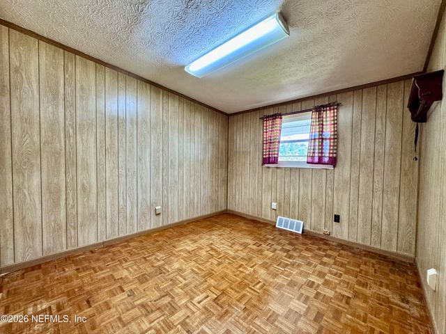 5527 MAXINE Drive, Jacksonville, FL 32277