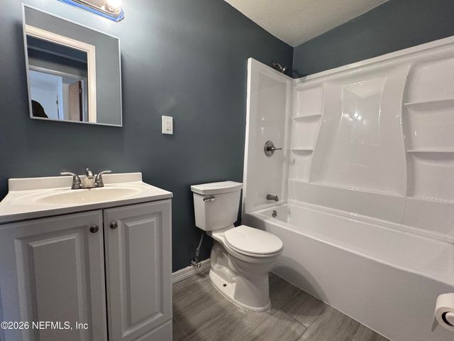 5527 MAXINE Drive, Jacksonville, FL 32277