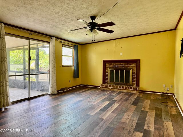 5527 MAXINE Drive, Jacksonville, FL 32277