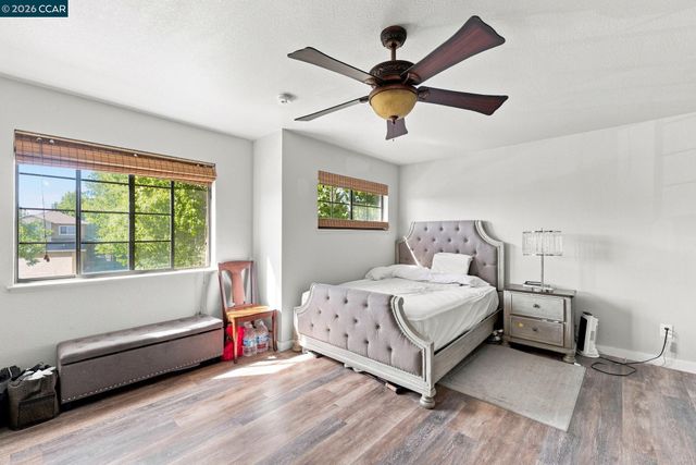 975 Doeskin Ter, Brentwood, CA 94513