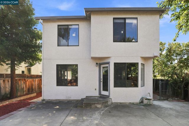 975 Doeskin Ter, Brentwood, CA 94513