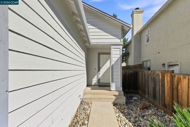975 Doeskin Ter, Brentwood, CA 94513