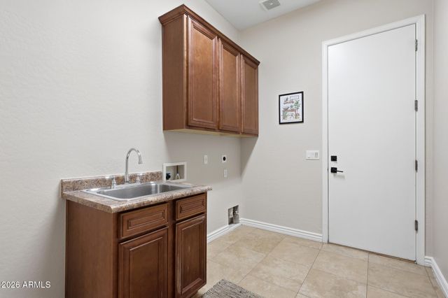 2419 N 141ST Lane, Goodyear, AZ 85395