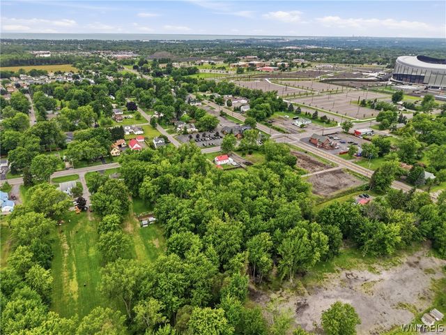 4317 Abbott Road, Orchard Park, NY 14127