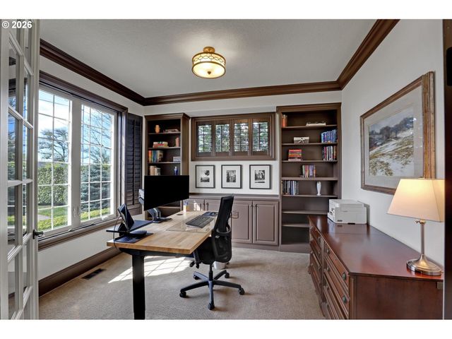 2216 Nw RAMSEY Dr, Portland, OR 97229