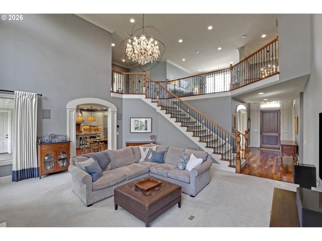 2216 Nw RAMSEY Dr, Portland, OR 97229