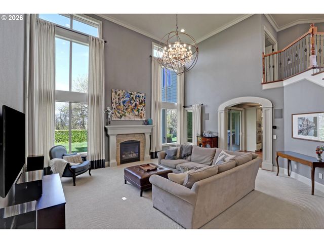 2216 Nw RAMSEY Dr, Portland, OR 97229