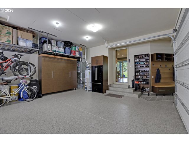 2216 Nw RAMSEY Dr, Portland, OR 97229