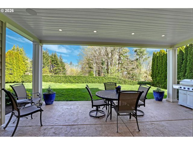 2216 Nw RAMSEY Dr, Portland, OR 97229