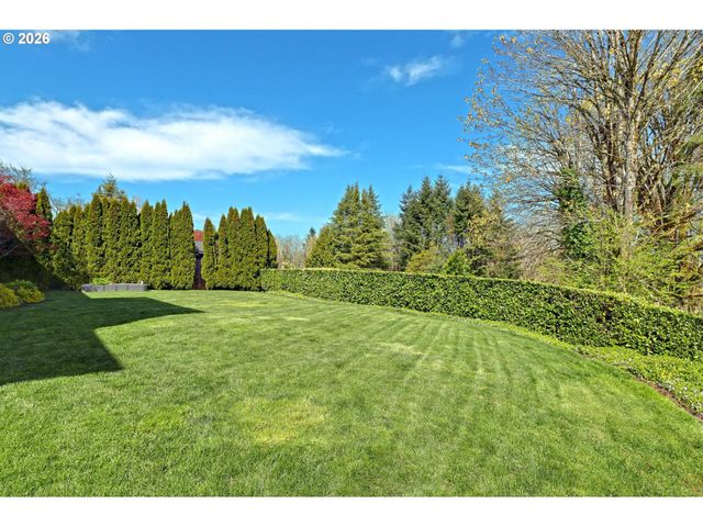 2216 Nw RAMSEY Dr, Portland, OR 97229