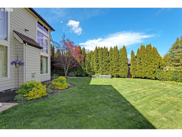 2216 Nw RAMSEY Dr, Portland, OR 97229
