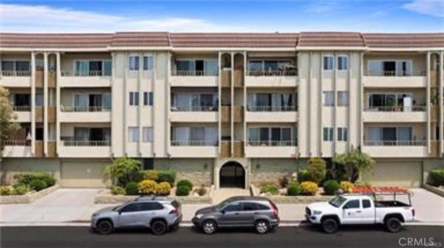 420 Redondo Avenue, Long Beach, CA 90814