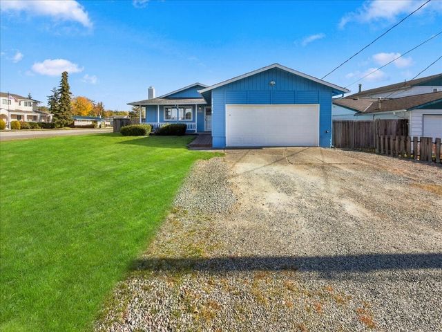 24404 14th Avenue S, Des Moines, WA 98198