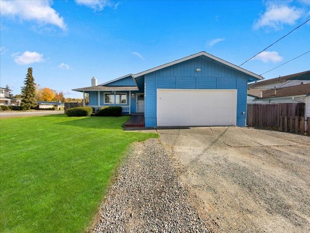 24404 14th Avenue S, Des Moines, WA 98198