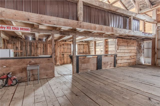 30252 Burnt Rock Road, Cape Vincent, NY 13618