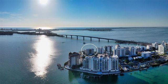 350 GOLDEN GATE POINT 61, Sarasota, FL 34236