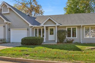 4522 71st Street, Urbandale, IA 50322