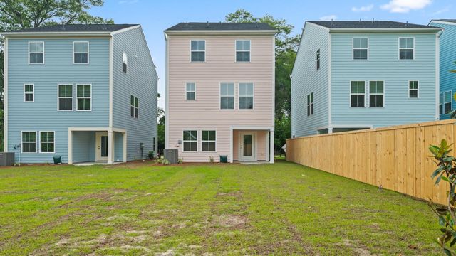 1818 Helm Avenue, North Charleston, SC 29405