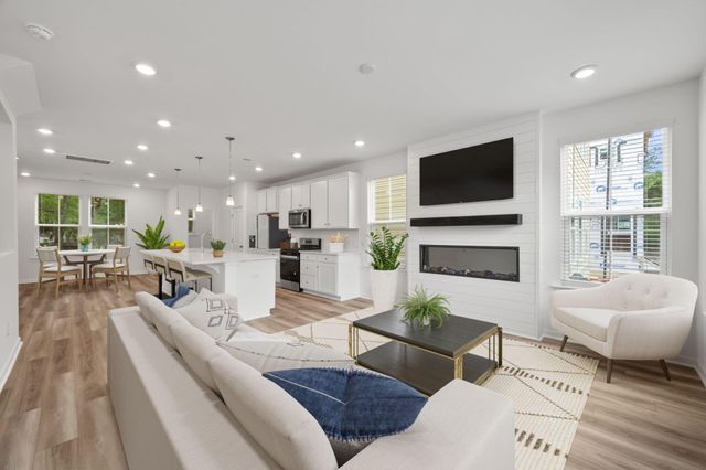 1818 Helm Avenue, North Charleston, SC 29405