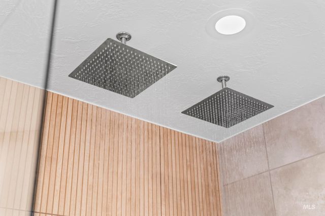 665 E Parkway Court, Boise, ID 83706