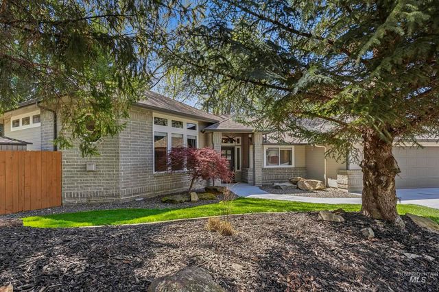 665 E Parkway Court, Boise, ID 83706