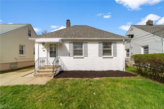 3778 Highland Road, Cleveland, OH 44111