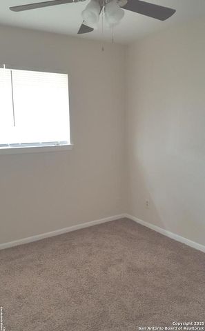 7031 Belgreen, San Antonio, TX 78227