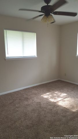 7031 Belgreen, San Antonio, TX 78227