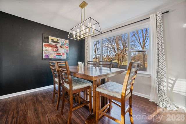 5528 Doverstone Court, Charlotte, NC 28208