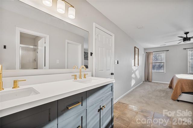 5528 Doverstone Court, Charlotte, NC 28208