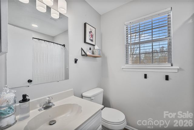 5528 Doverstone Court, Charlotte, NC 28208