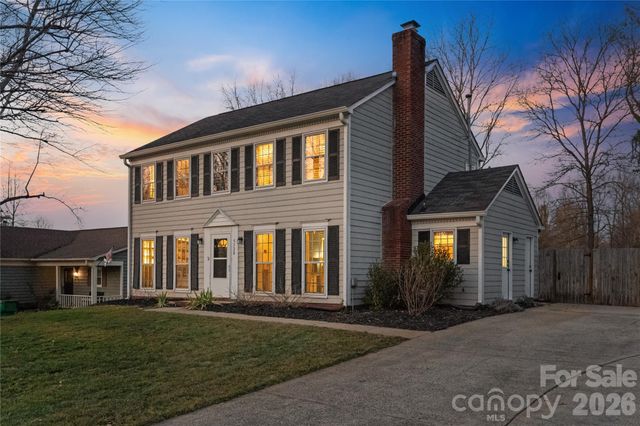 5528 Doverstone Court, Charlotte, NC 28208