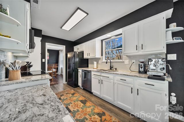 5528 Doverstone Court, Charlotte, NC 28208