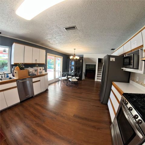 2146 NE 7TH STREET, Ocala, FL 34470